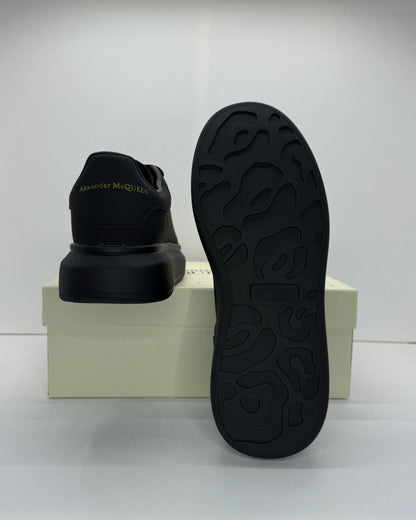 Alexander McQueen ALL BLACK 2025 ⚫️