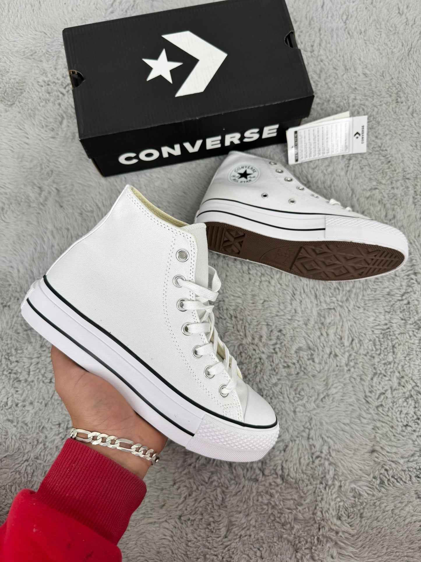 CONVERSE CHUK TAYLOR 🔥