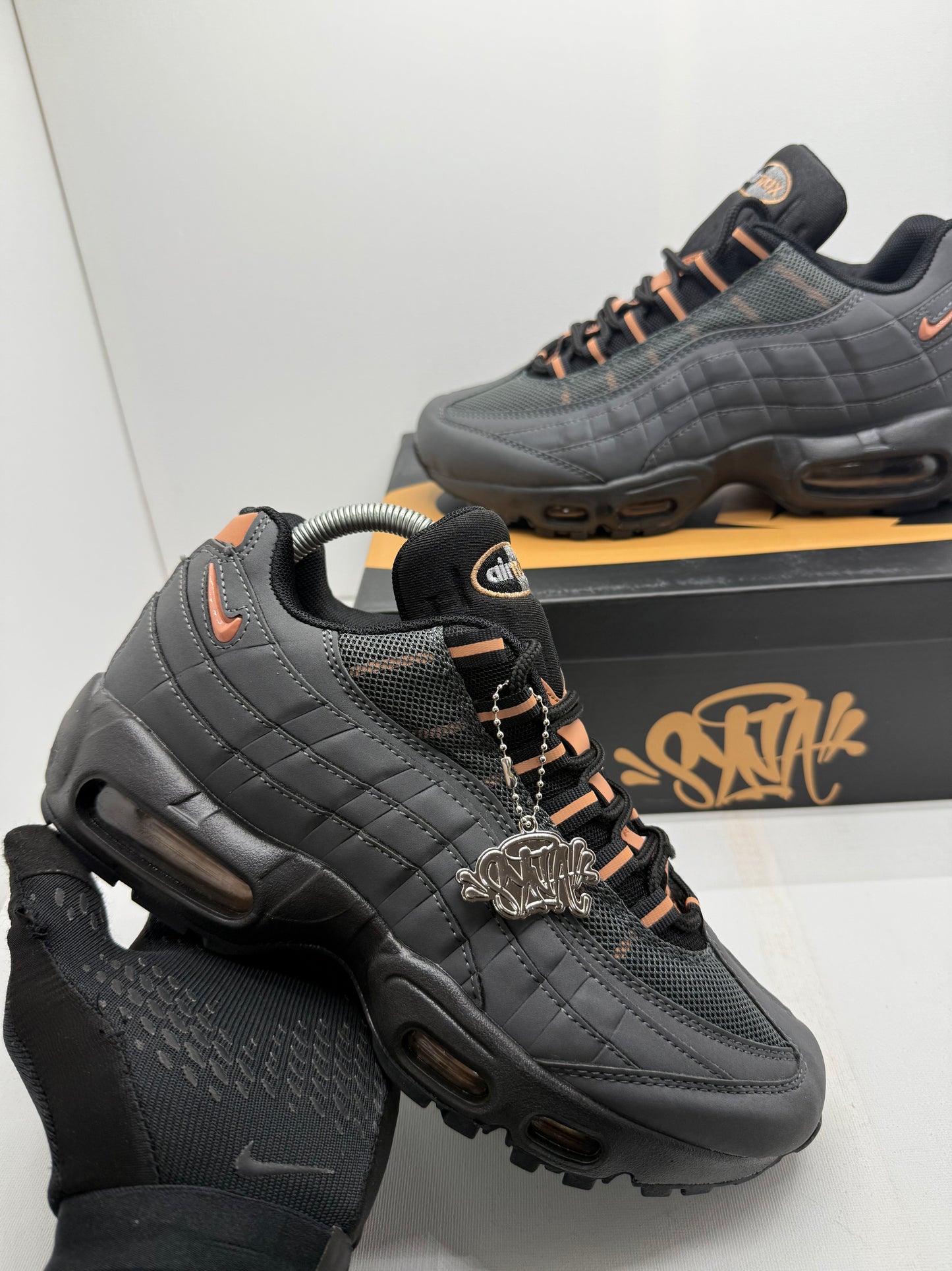 NIKE AIR MAX 95 SYNA WORLD CENTRAL CEE 🔝🔥
