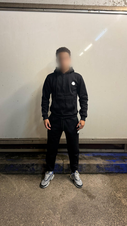 CHANDAL MONCLER ALL BLACK 2025 CALIDAD 1.1