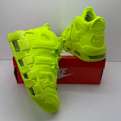 NIKE UPTEMPO 2024