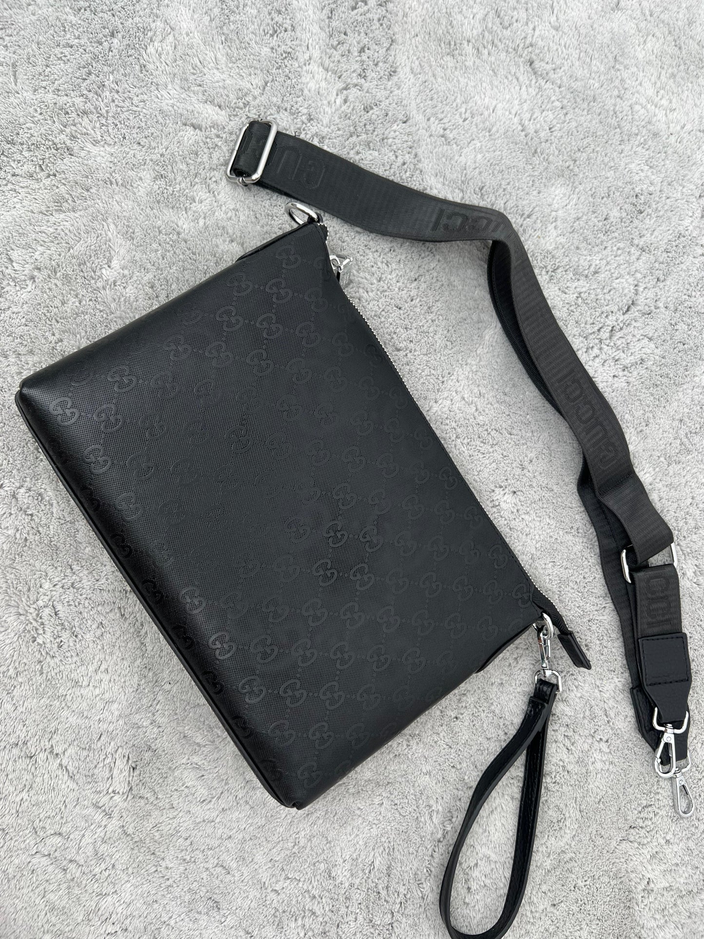 BANDOLERAS  GUCCI ( SE PUEDE USAR COMO NECESER)