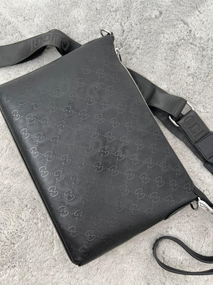 BANDOLERAS  GUCCI ( SE PUEDE USAR COMO NECESER)