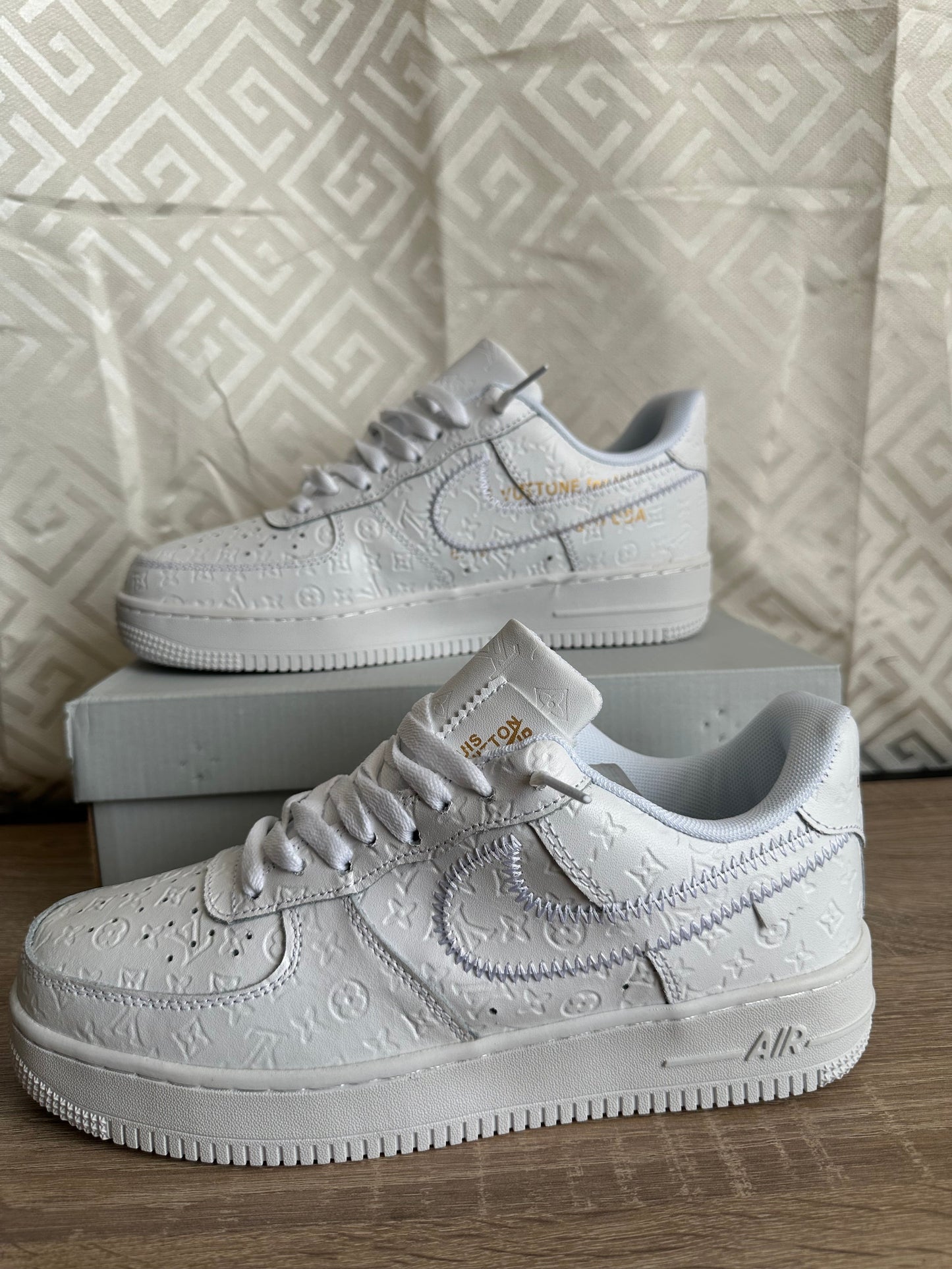 NIKE AIR FORCE 1 LOUIS VUITTON