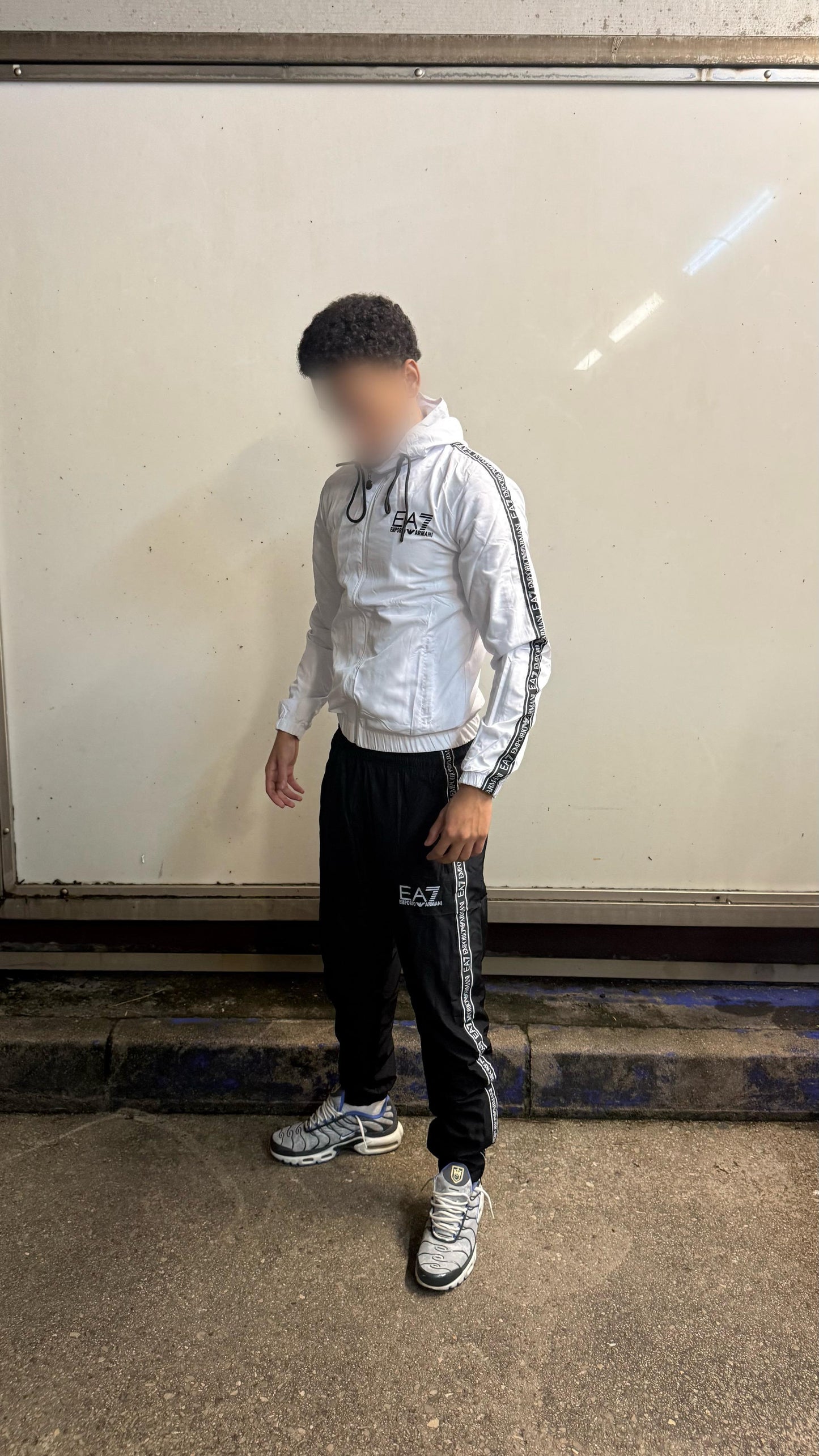 CHANDAL EMPORIO ARMANI EA7 ⚪️