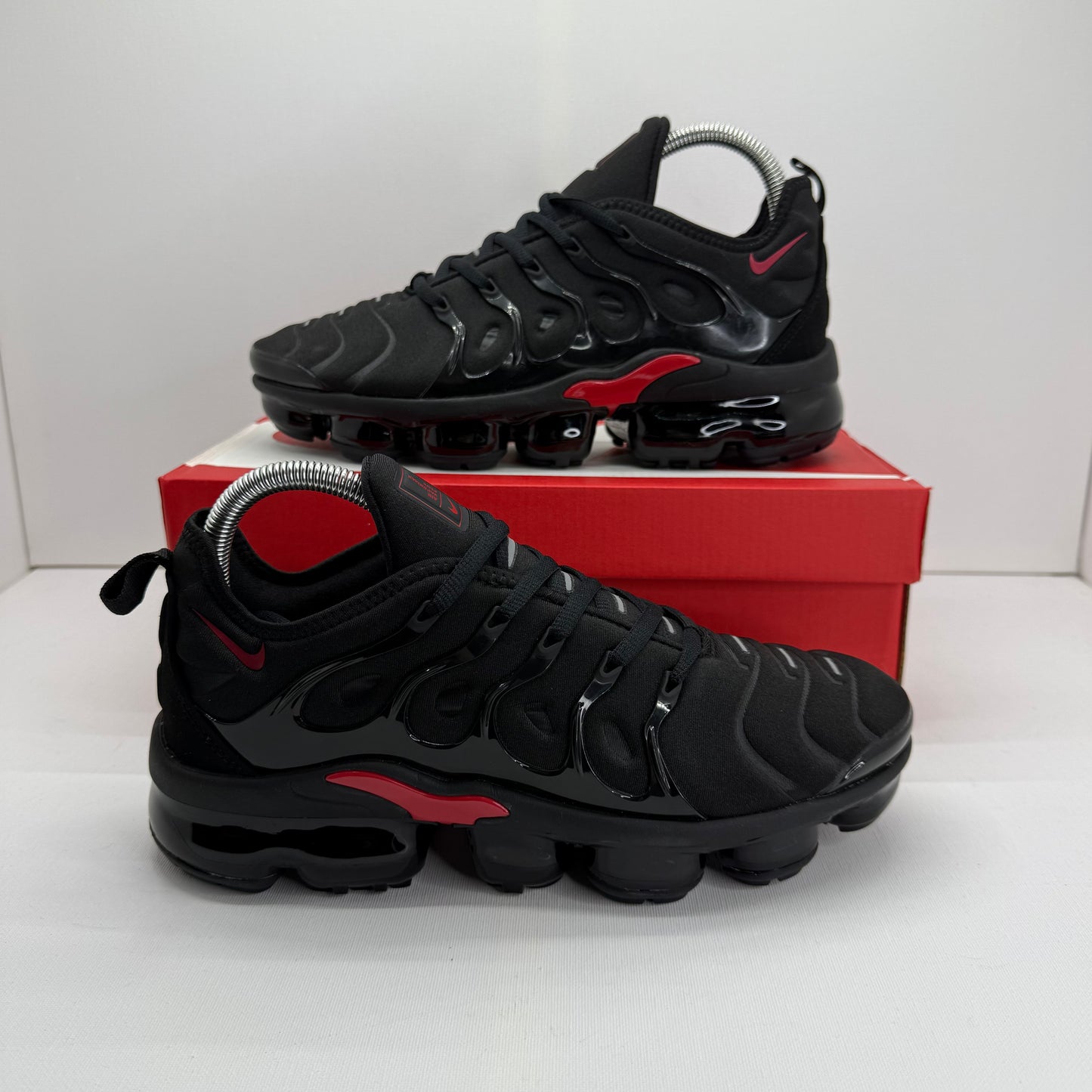 NIKE VAPORMAX PLUS BLACK RED 🔴⚫️